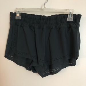Lululemon Short Shorts